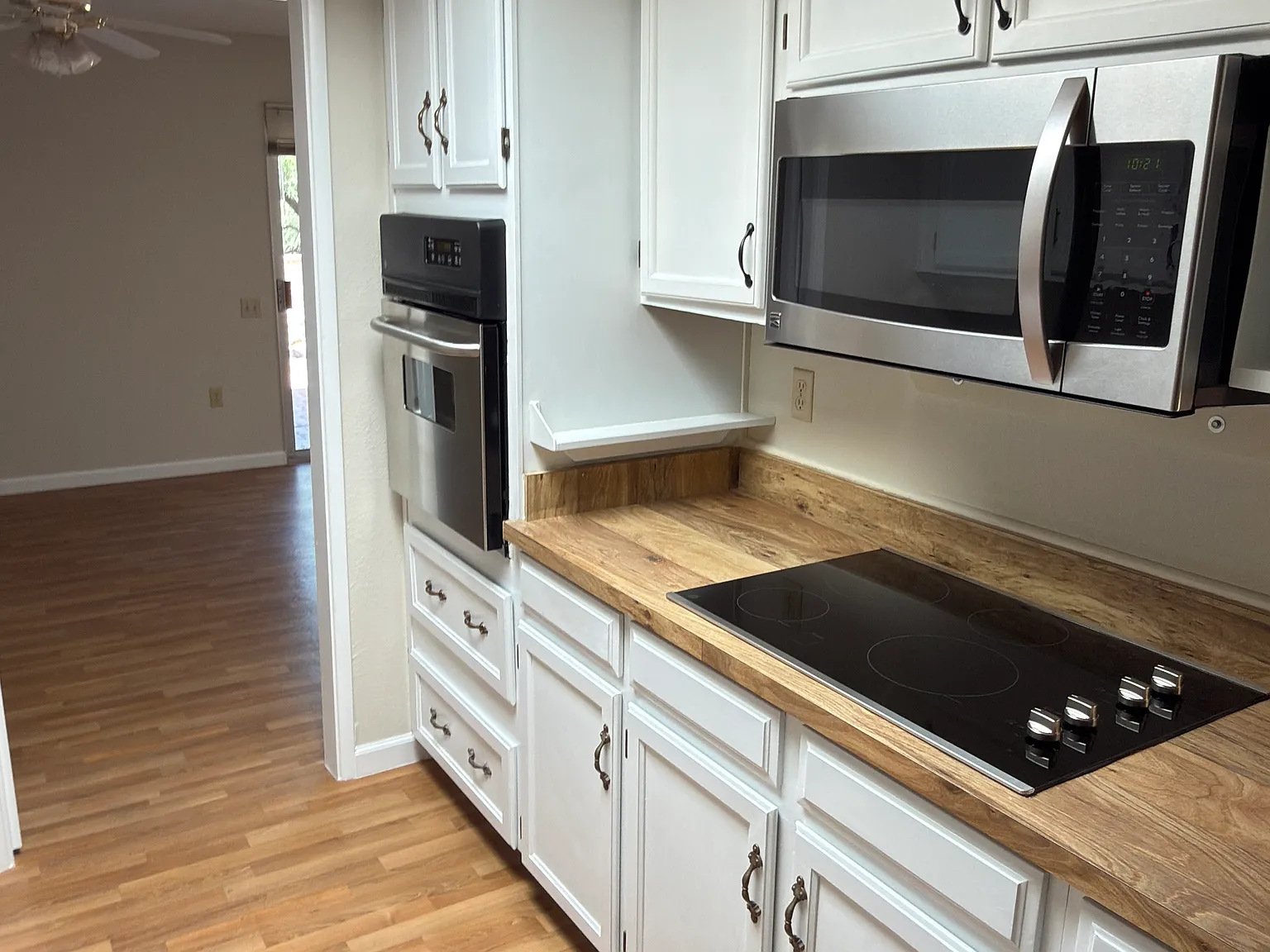 2 bed, 1232 sqft, $1,695 — Photo 2