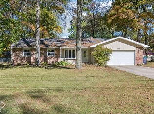 8208 W Lone Beech Dr, Muncie, IN 47304