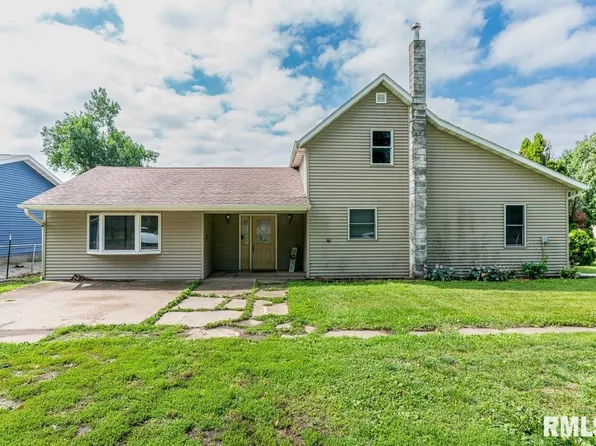 226 3rd St, Atalissa, IA 52720