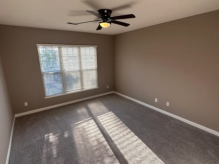 6010 Trumhall Ave — Photo 10