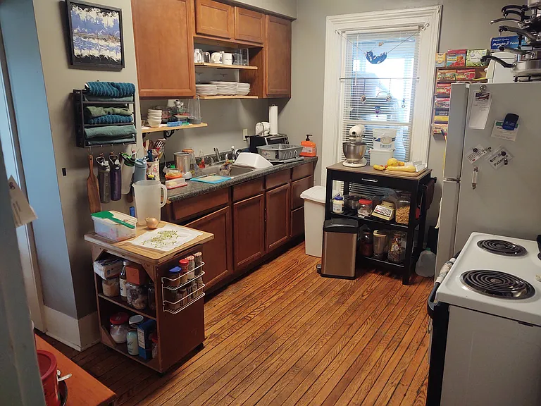 609 E Water St #W — Photo 6