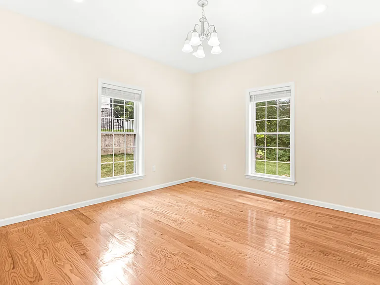 18 Grant Rd — Photo 14