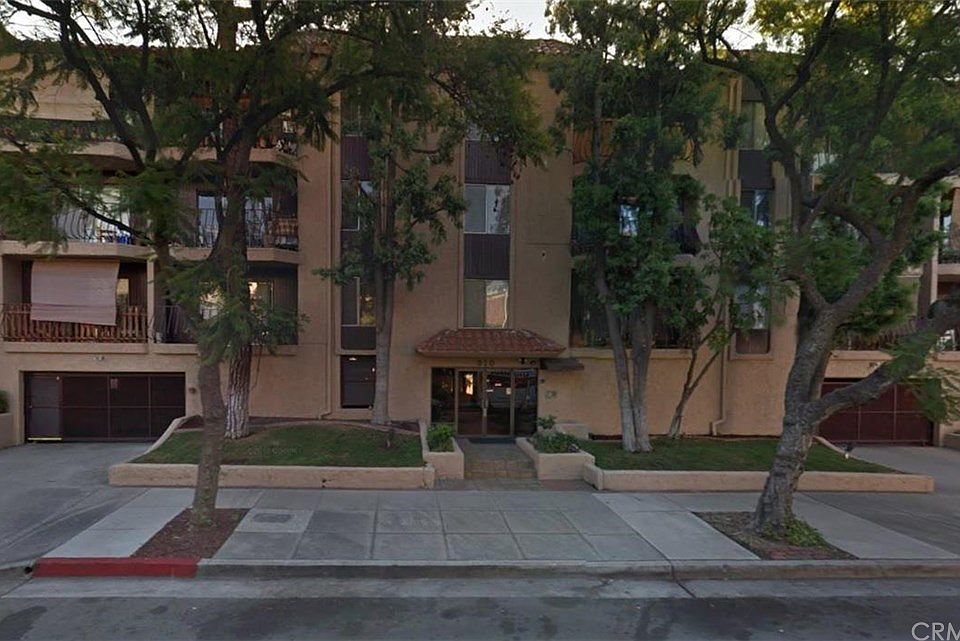 1st image of 310 N Jackson St APT 326