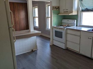 1867 E Lake Rd #2R, Erie, PA 16511