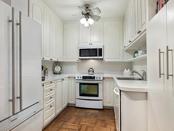 5th image of 2 Tudor City Pl APT 14CS