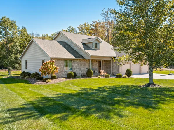 826 Glend Cv, Brownstown, IN 47220