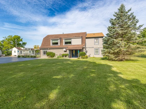 1782 N Meridian Rd, Huntington, IN 46750