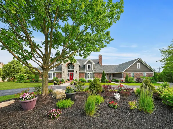 61 Silo Ridge Rd S, Orland Park, IL 60467