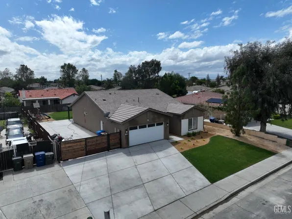 14403 Calle Los Bosque, Bakersfield, CA 93314