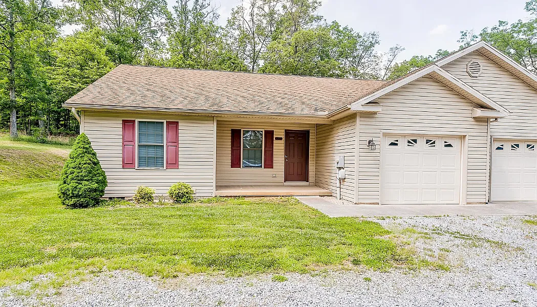 2 bed, 1.5 bath, 1150 sqft, $2,200 — Photo 1