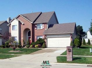 2592 W Brilliance, Rochester, MI 48309