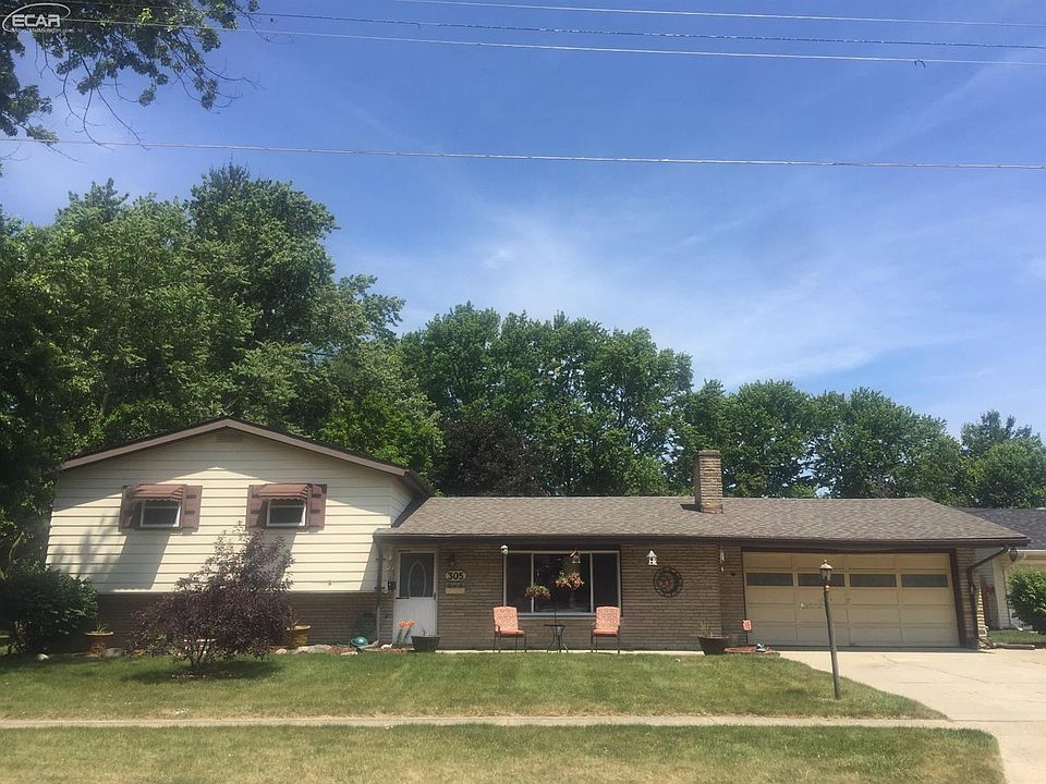 1st image of 305 Poplar St