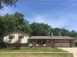305 Poplar St, Clio, MI 48420