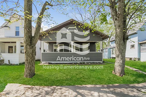 1115 Clover St Photo 1