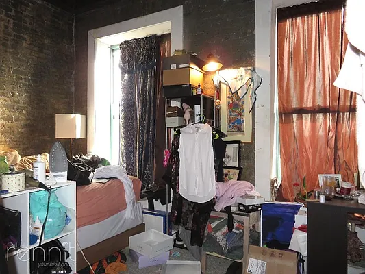 Rented by Rennit Inc. | media 37