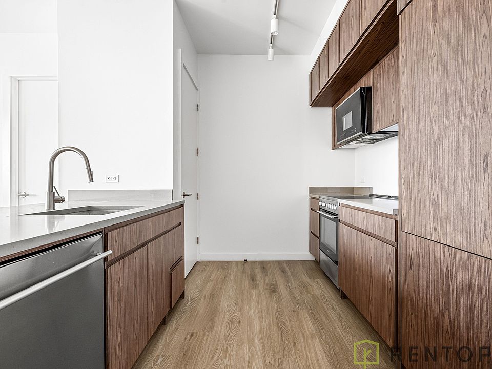 1st image of 40 Bruckner Blvd #332