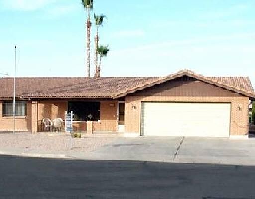 1st image of 4526 E EMERALD Avenue