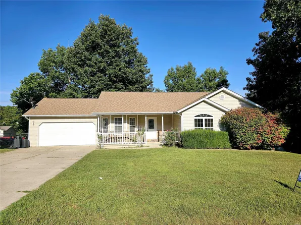 15669 Terris Ln, Saint Robert, MO 65584