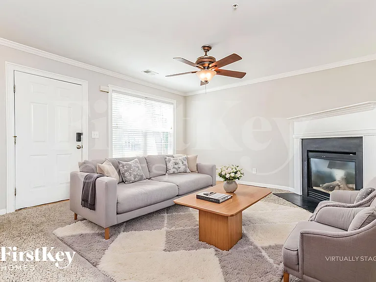 102 Watercress Ct — Photo 5