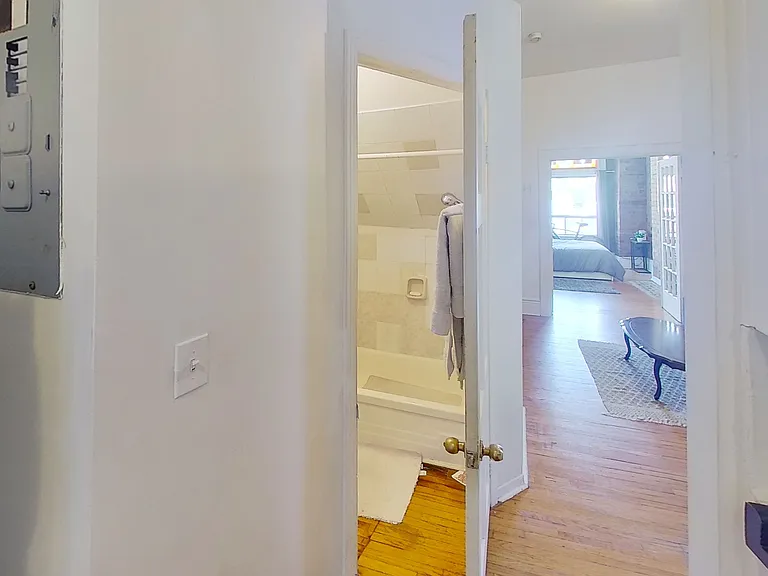 97 Wolseley St #1 — Photo 7