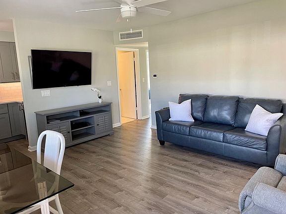 4th image of 190 N Collier Boulevard Tarn #5