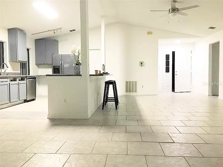 5419 Stirrup Way — Photo 2