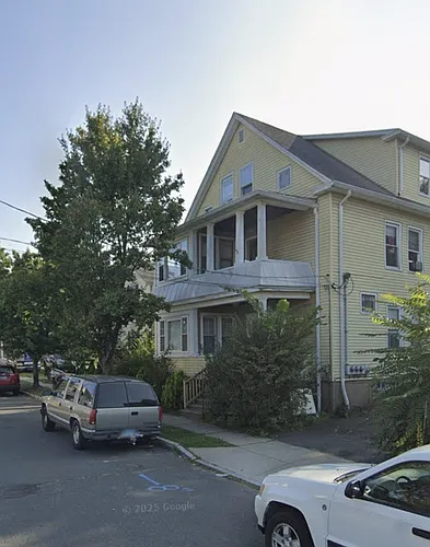 23 Clinton Ave #3 Photo 1