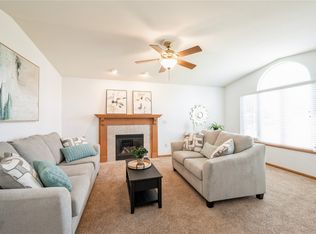 2622 Navajo Ave SW, Cedar Rapids, IA 52404