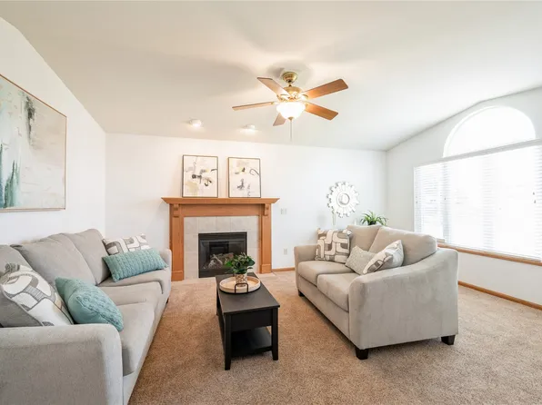 2622 Navajo Ave SW, Cedar Rapids, IA 52404