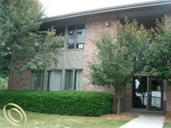 359 Concord Pl APT 3-1, Bloomfield Hills, MI 48304