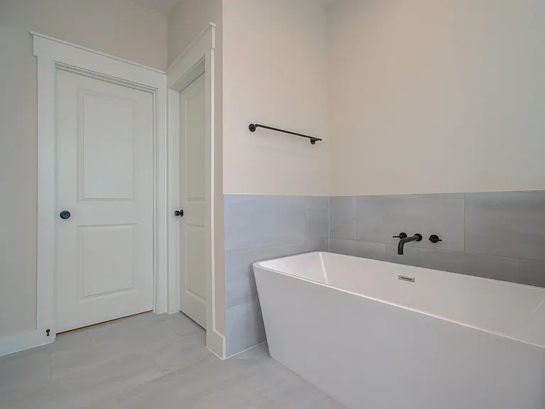 5309 Donovan Gardens Ln — Photo 14
