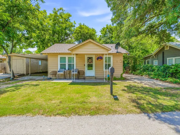 328 S Race St, Stephenville, TX 76401