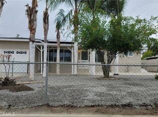 880 S State St, Hemet, CA 92543