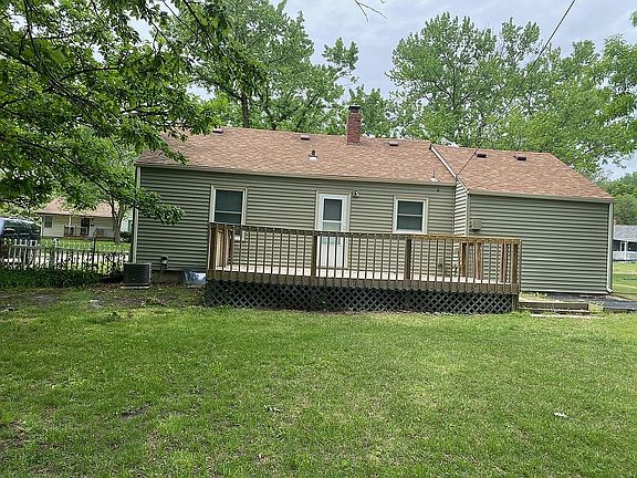 2nd image of 2218 SW Seabrook Ave