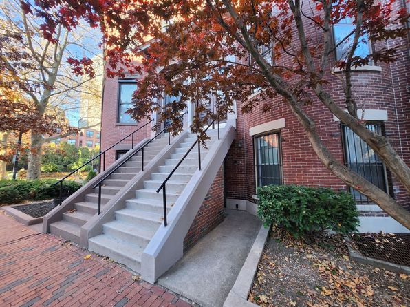 33 Holyoke St APT 1