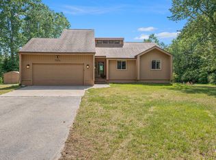 7374 Johnson Rd, Flushing, MI 48433