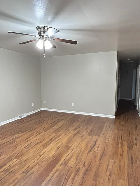 4 bed, 1203 sqft, $1,845 — Photo 4