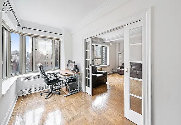 2nd image of 20 E 35th St APT 11D