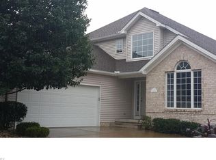 8550 Ivy Hill Dr UNIT 13, Poland, OH 44514