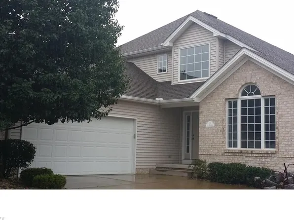 8550 Ivy Hill Dr Unit 13, Poland, OH 44514