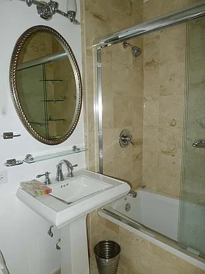 Sold by CCG Real Estate Brokerage | media 33