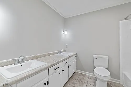 315 Holland Hill Dr Photo 1
