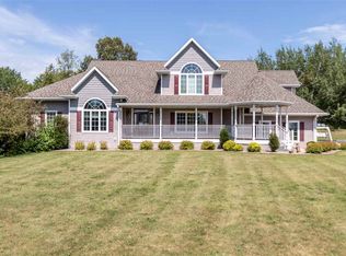 4737 Pine Grove Rd, Denmark, WI 54208