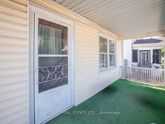 4th image of 28 Tasker St