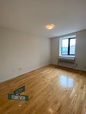 Rented by Fifth & Forever LLC | media 89