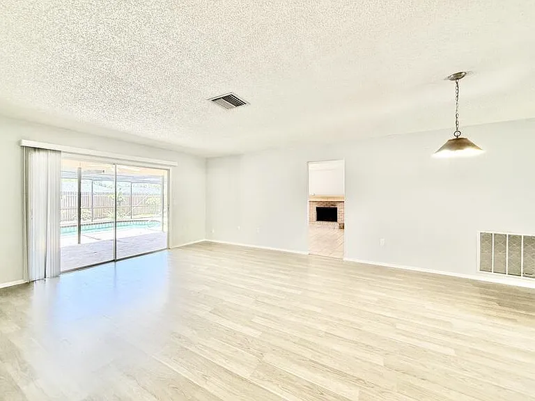 3777 Gatewood Dr — Photo 21