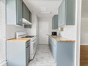 3 bed, 2.0 bath, 1076 sqft, $1,850 — Photo 4