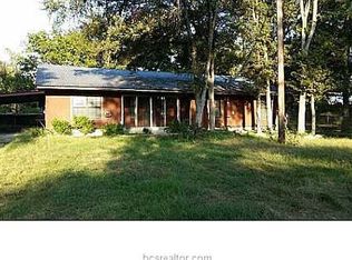 6777 River Oaks Dr, College Station, TX 77845