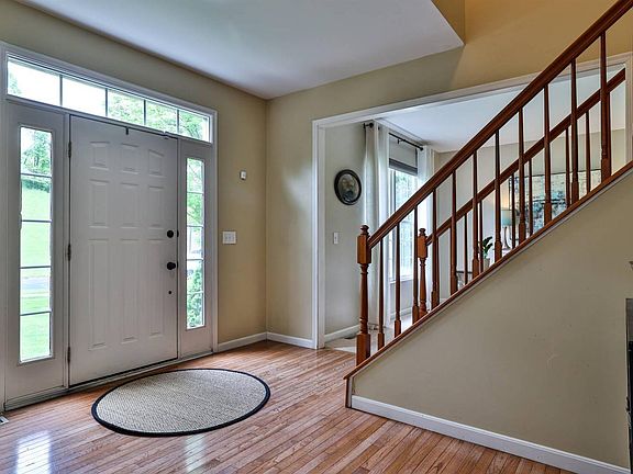 4th image of 3959 Bear Ln
