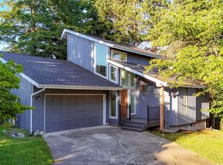3712 Magrath Rd, Bellingham, WA 98226